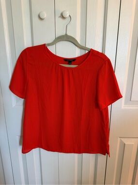 Banana Republic Bright Red Short-Sleeve Round-Neck Blouse